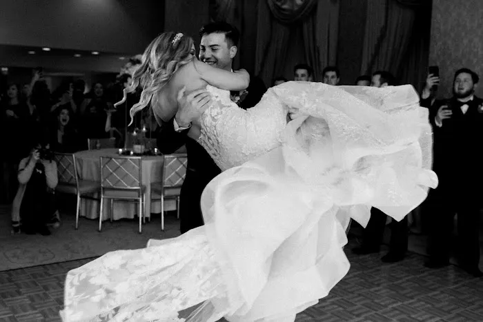 First Dance and Beyond - Rhythm & Smooth Picture 4