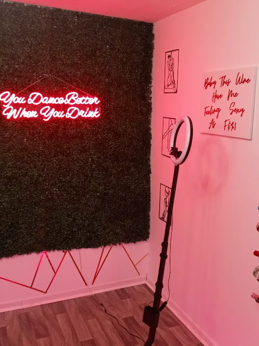 Happy Hour Dance Studio Picture 2