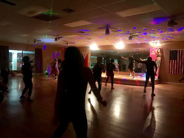 El Doco Loco Dance Studio Picture 7