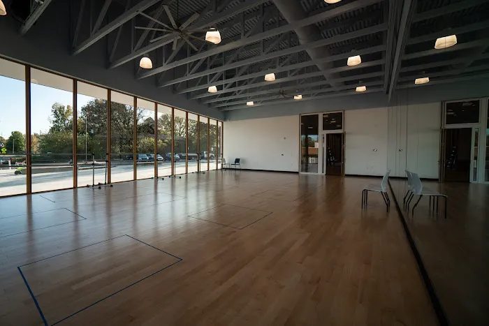 Collage Dance Center Picture 8