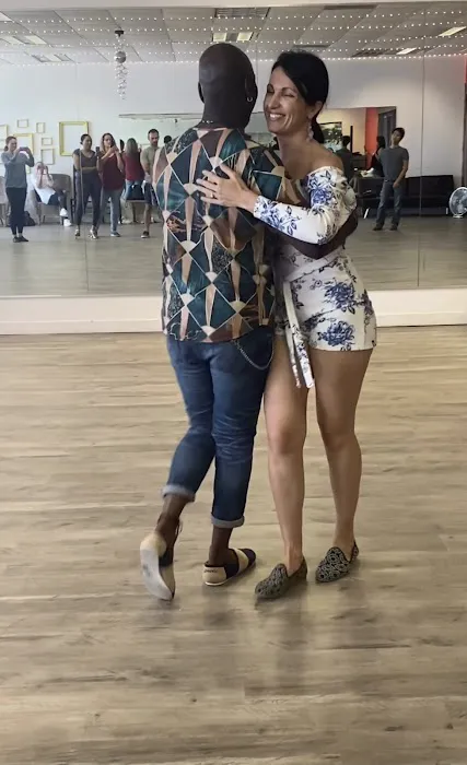 Kizomba Alegria Dance Company Picture 2
