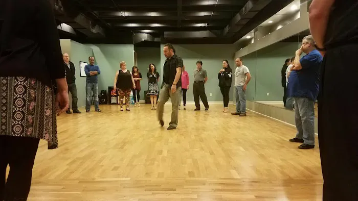 MoveStudio Charlotte Picture 2