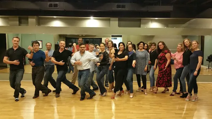 MoveStudio Charlotte Picture 1