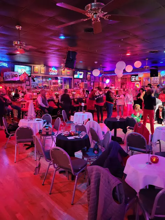 Lynn's Dance Club Picture 2