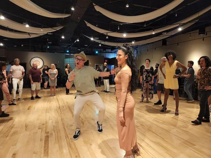 RW Latin Dance - Rodrigo and Wendy Picture 8