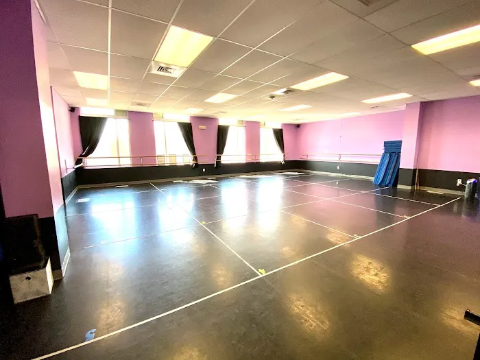 Dance Fever Charlotte Picture 4