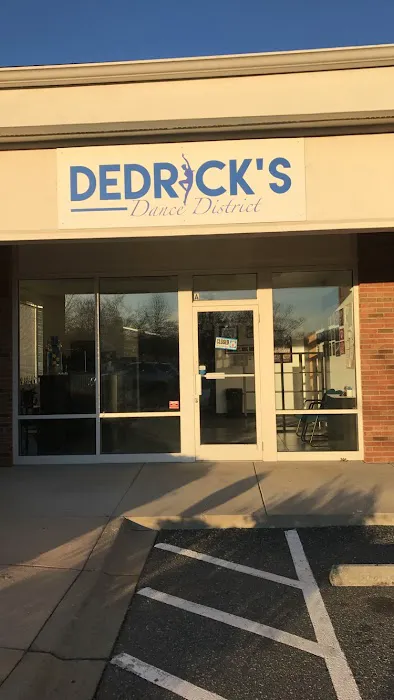 Dedrick's Dance District Picture 2