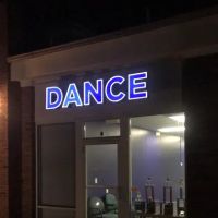 Dedrick's Dance District ico