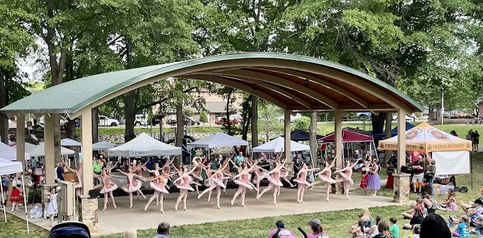 Belmont School of Ballet Picture 9