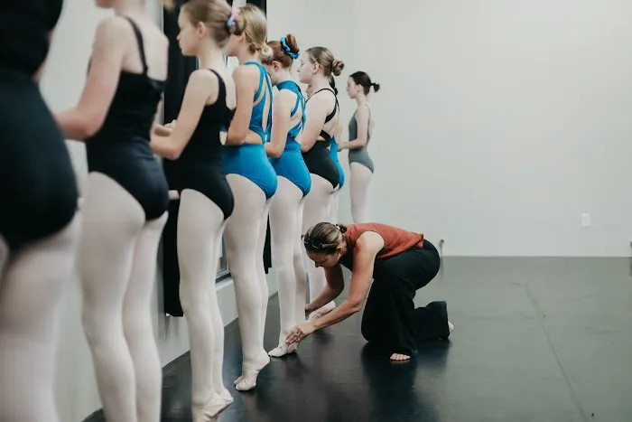Danse Élan Dance Academy Picture 6