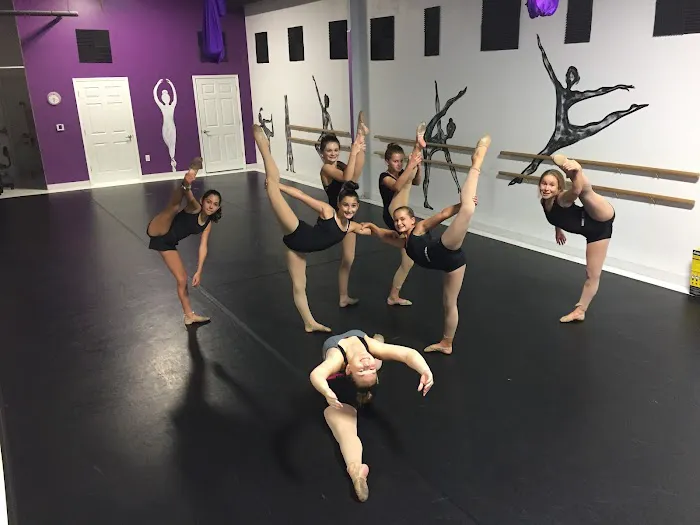 Danse Élan Dance Academy Picture 3