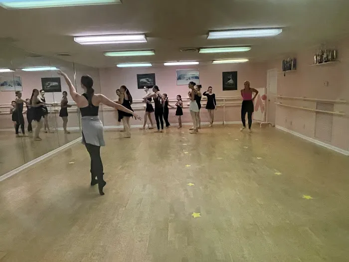 Motion Dance Studio Picture 1