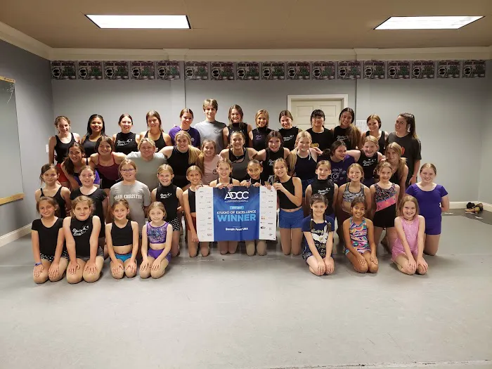 Studio Elite Picture 1
