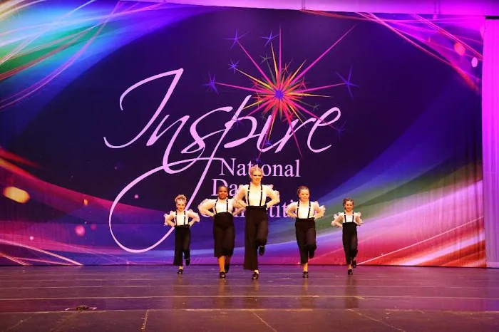 Carey on Dancing Picture 6