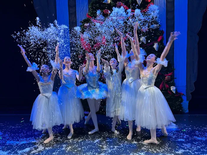 Gaston Dance Theatre Picture 2