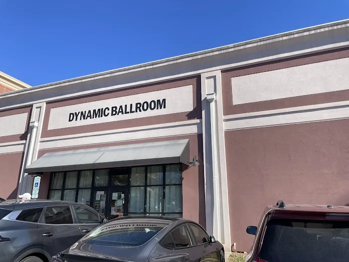 Dynamic Ballroom Picture 2