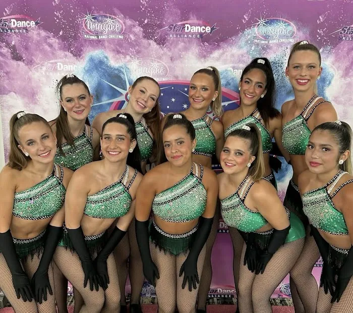 En Pointe Dance Company Picture 1