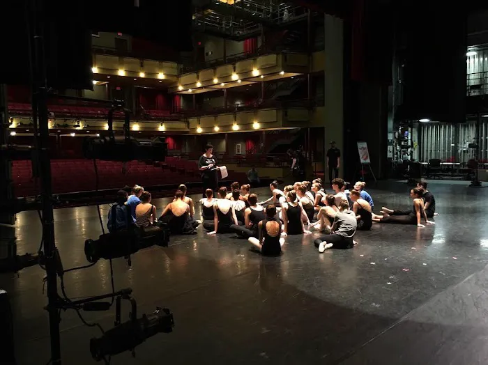 Dance Davidson Picture 5