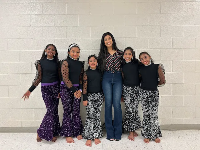 Musical Mudra - Aparna Nair's School of Dance Picture 9