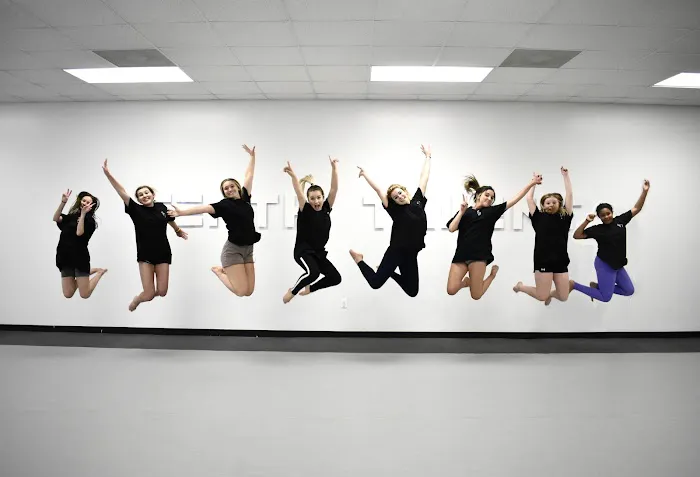 Tenth Talent Dance Picture 6
