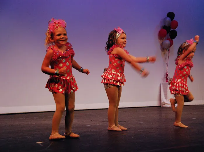 Dance Magic Picture 9