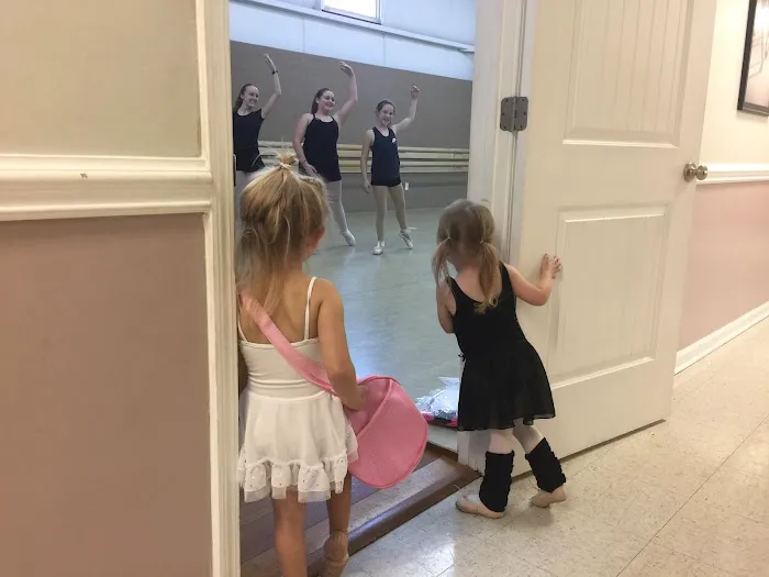 Dance Magic Picture 7