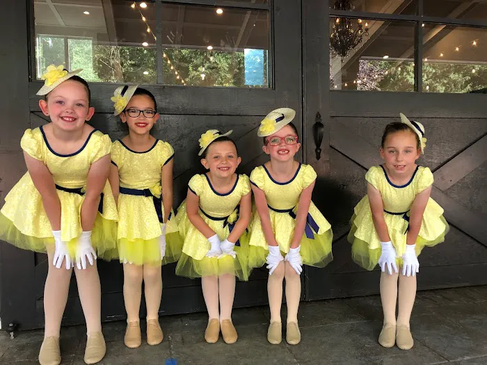 Neighborhood Dance Picture 9