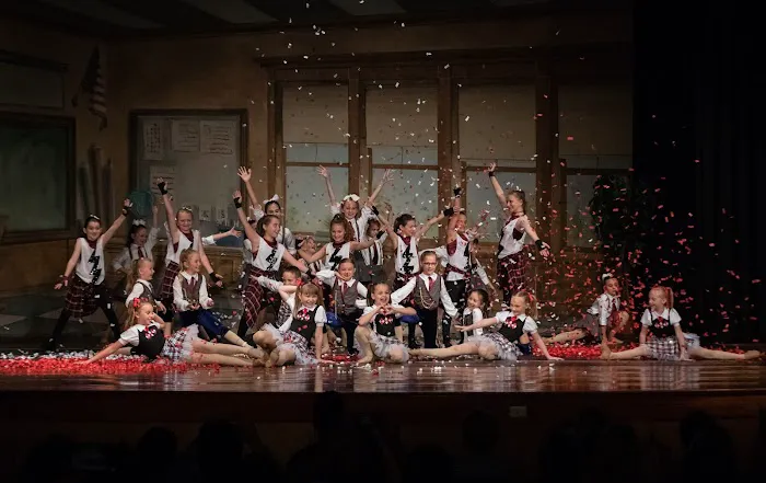 Neighborhood Dance Picture 5