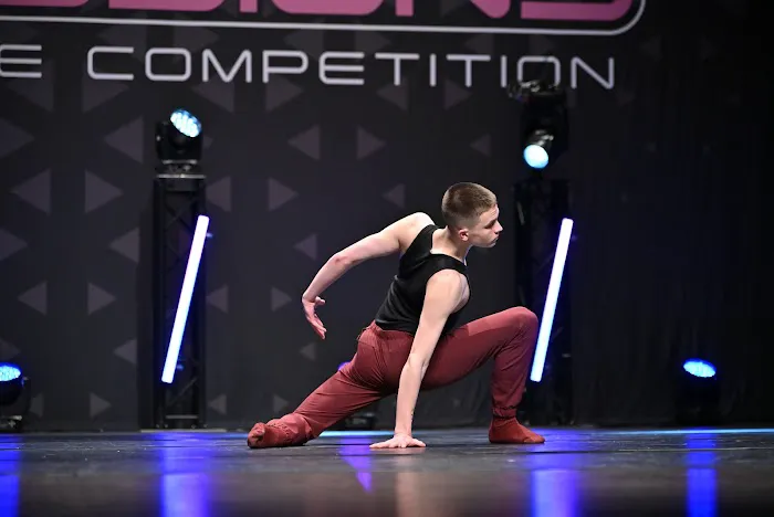 Academy of Dance and Fine Arts Picture 10