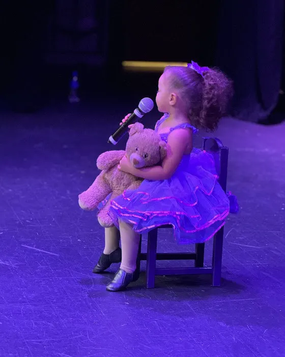 Kenzie's Dancin' Out Picture 1