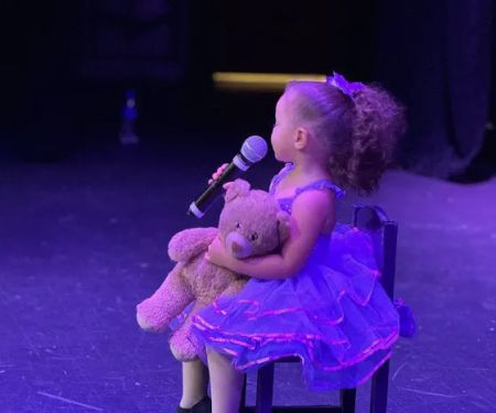 Kenzie's Dancin' Out