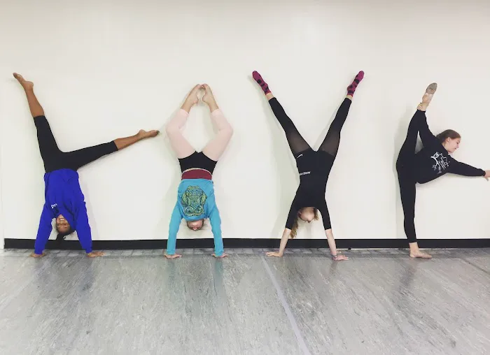 Betty's School of Dance Picture 9