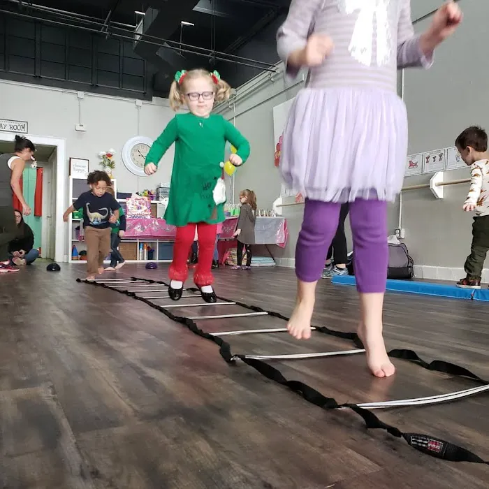 Stretch-n-Grow Foothills - Where Kids LOVE to Move! Picture 6