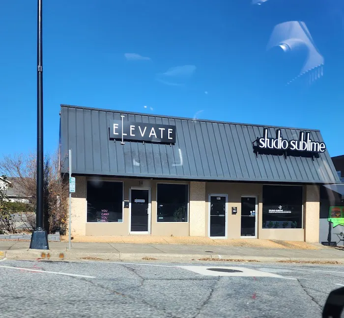 Elevate Hickory Picture 7