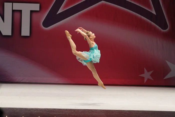 EDGE - Electric Dance Gallery & Edu. Picture 1