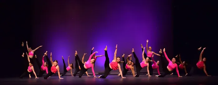 Bold Moves Dance Company Picture 1