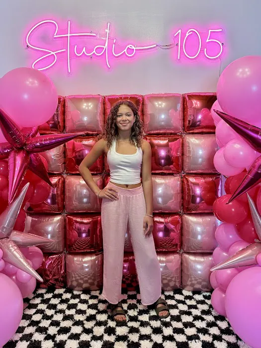 Dance Studio 105 Picture 4