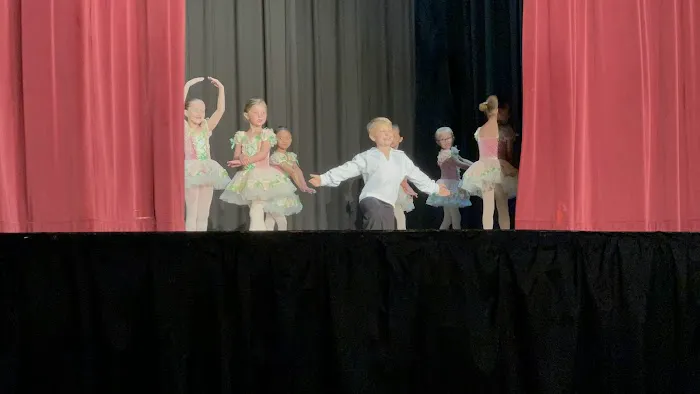 Sanford School of Classical Ballet Picture 3
