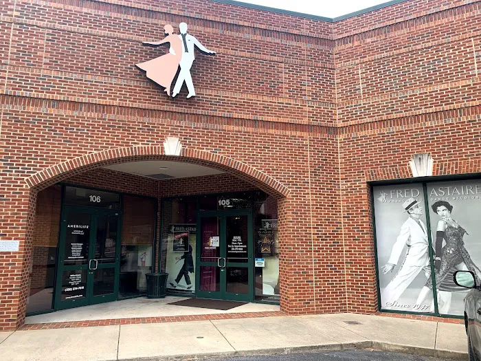 Fred Astaire Dance Studios Picture 8