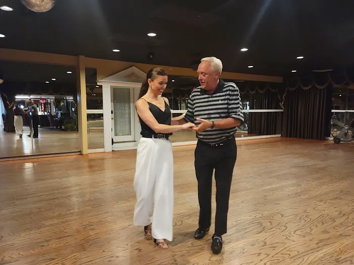Roland's Dance Studio Picture 1