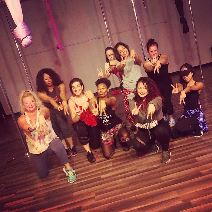 Studio X Pole Fitness Picture 9