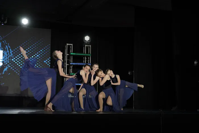 Vision Dance Cheer Tumble Picture 5