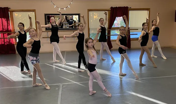 Hendersonville Ballet Picture 4