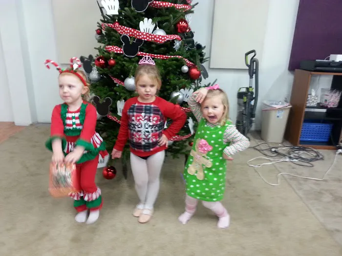 April's School of Dance Picture 1