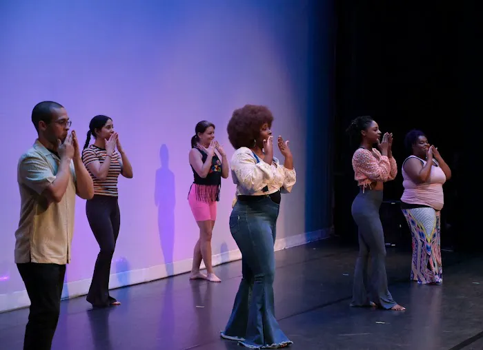 iAlign Dance Company Picture 2