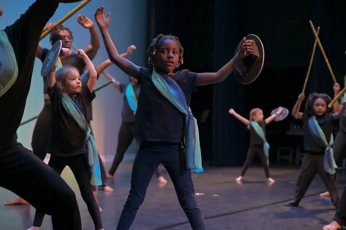 iAlign Dance Company Picture 5