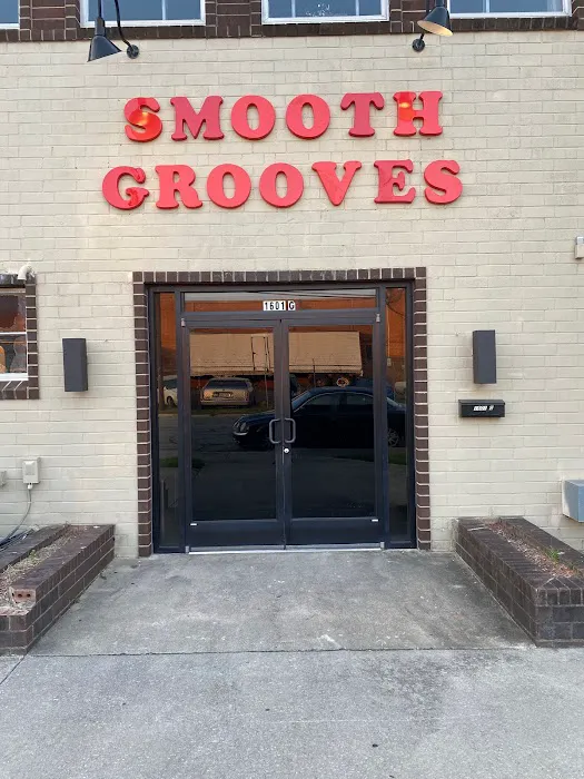 Smooth Grooves Dance Studio Picture 8