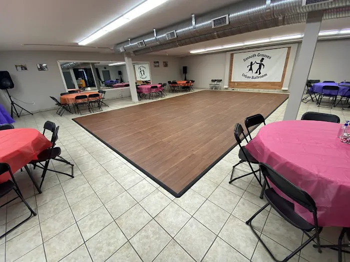 Smooth Grooves Dance Studio Picture 10