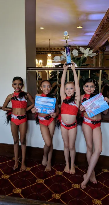 Daliana Dance Picture 2