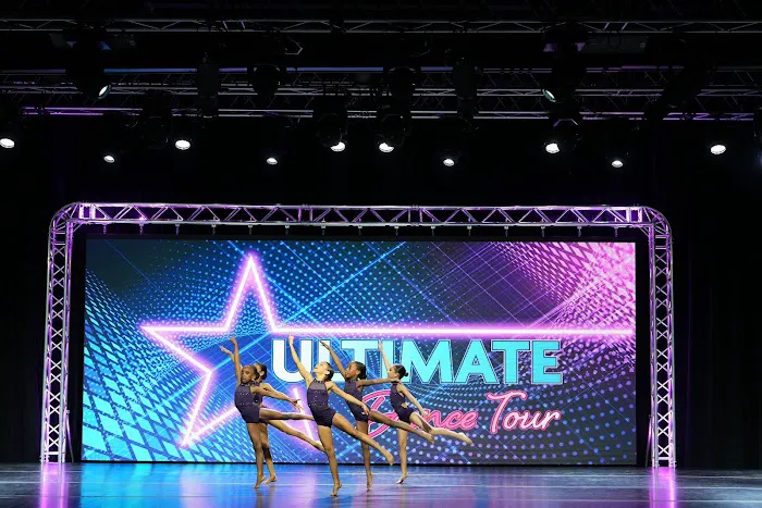 Daliana Dance Picture 8
